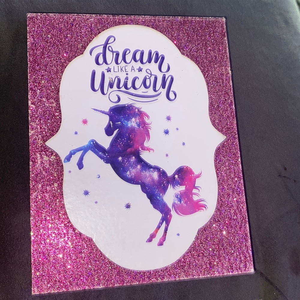 PINK UNICORN WALL DECOR